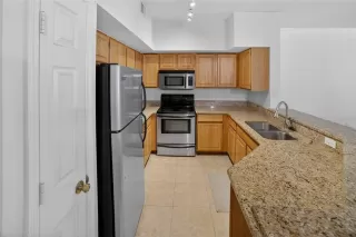 Photo #6: O6392534 Listing 