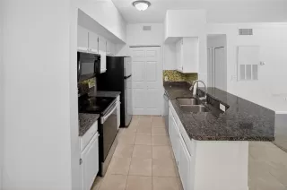 Photo #3: O6392554 Listing