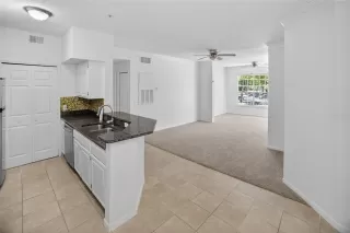 Photo #5: O6392554 Listing