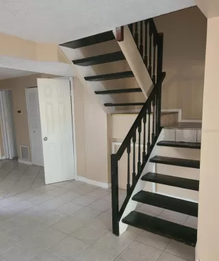 Photo #3: O6392655 Listing 