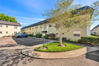 Photo #2: O6392693 Listing 