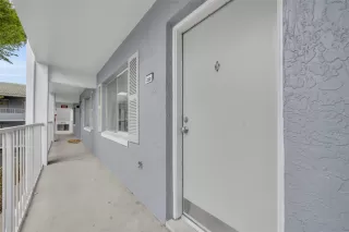 Photo #1: O6392703 Listing