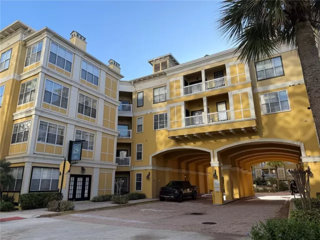 MLS: O6392712 Condo For Sale