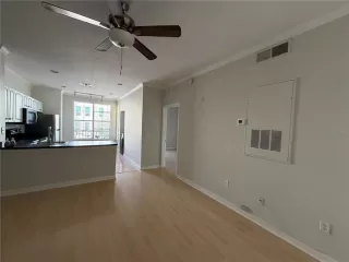 Photo #5: O6392712 Listing