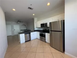 Photo #6: O6392712 Listing