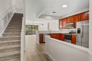 Photo #5: O6392890 Listing 