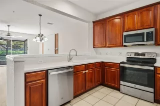 Photo #6: O6392890 Listing 