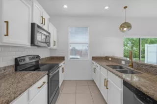 Photo #6: O6392931 Listing 