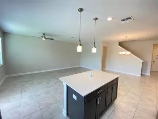 Photo #5: O6392944 Listing 