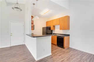 Photo #4: O6392971 Listing 