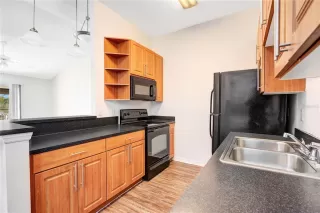 Photo #5: O6392971 Listing 