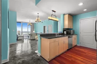 Photo #1: O6393019 Listing 