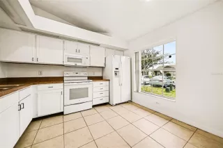 Photo #4: O6393037 Listing 