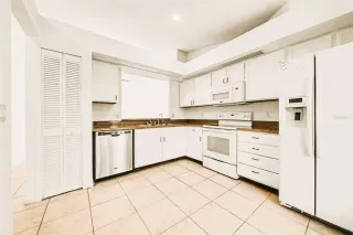 Photo #5: O6393037 Listing 