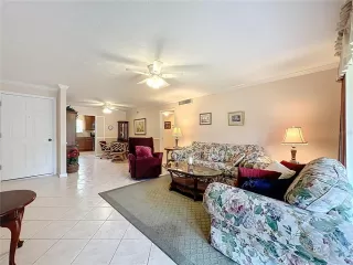 Photo #4: O6393319 Listing 