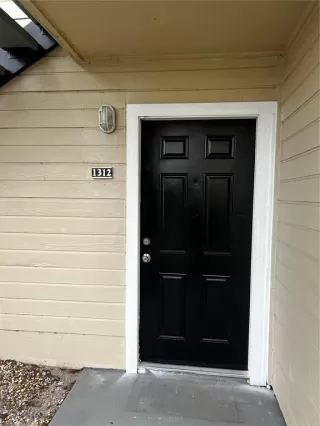 Photo #1: O6393379 Listing 