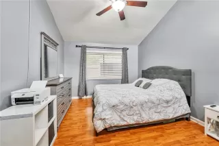 Photo #5: O6393489 Listing