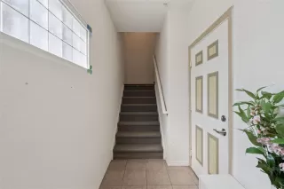 Photo #4: O6393631 Listing 