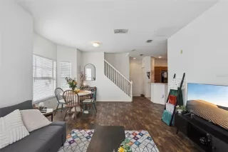 Photo #6: O6393631 Listing 