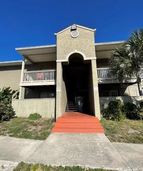 MLS: O6393632 Condo For Sale