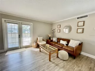 Photo #3: O6393632 Listing 