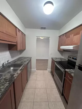 Photo #6: O6393638 Listing 