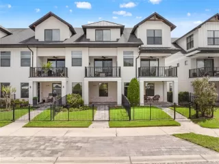 Browse active condo listings in URBAN GREEN 12