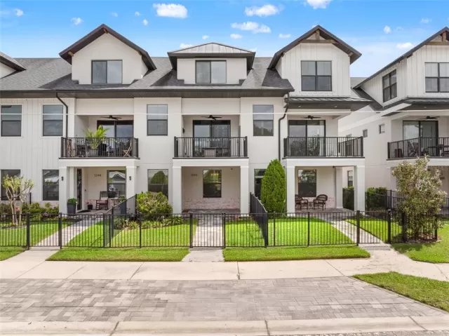 MLS: O6393725 Condo For Sale