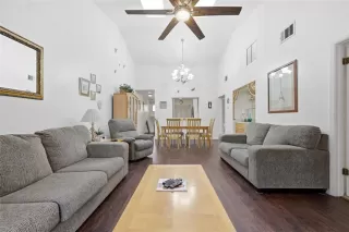 Photo #4: O6393726 Listing