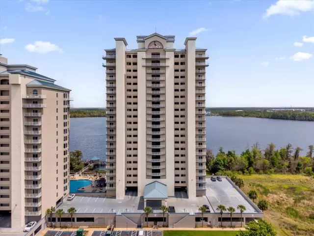 MLS: O6393754 Condo For Sale