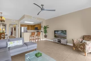 Photo #6: O6393754 Listing 