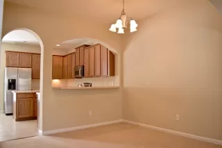 Photo #5: O6394123 Listing 