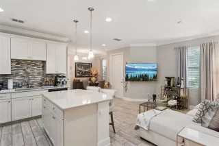 Photo #5: O6394138 Listing 