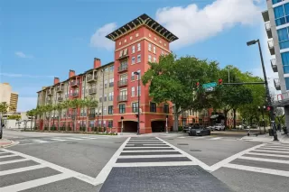 Photo #1: O6394187 Listing 