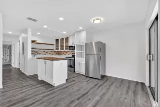 Photo #4: O6394212 Listing 