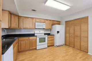 Photo #6: O6394248 Listing