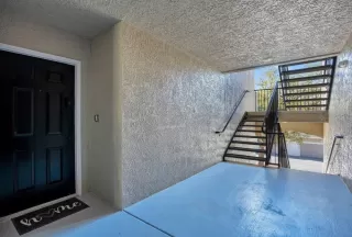 Photo #1: O6394319 Listing