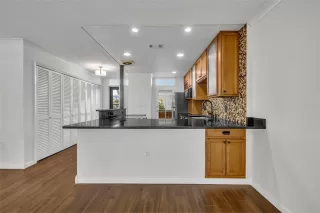 Photo #3: O6394372 Listing 