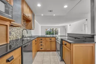 Photo #4: O6394372 Listing 