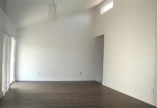 Photo #4: O6394406 Listing 