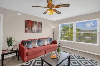 Photo #3: O6394459 Listing 