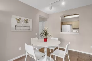 Photo #5: O6394459 Listing 