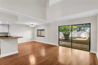 Photo #1: O6394599 Listing 