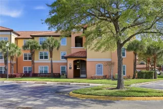 Photo #1: O6394678 Listing