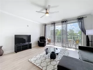 Photo #3: O6394691 Listing 