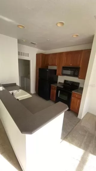 Photo #6: O6395012 Listing 