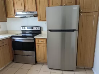 Photo #2: O6395034 Listing 