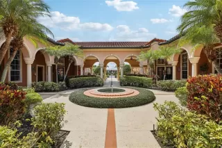 Photo #1: O6395063 Listing 