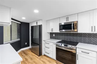 Photo #3: O6395076 Listing 