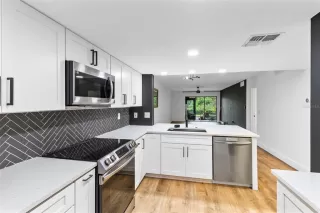 Photo #4: O6395076 Listing 